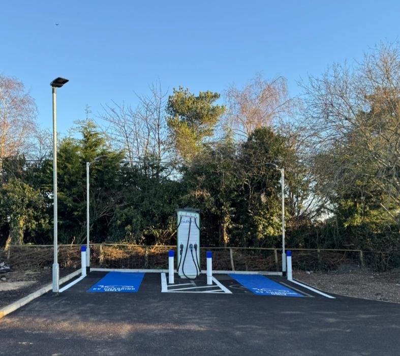 bp pulse Charging Station