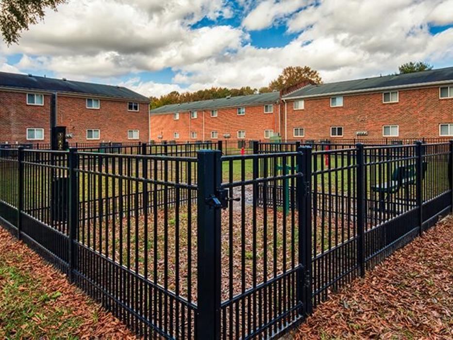 Mariners Green Apartments