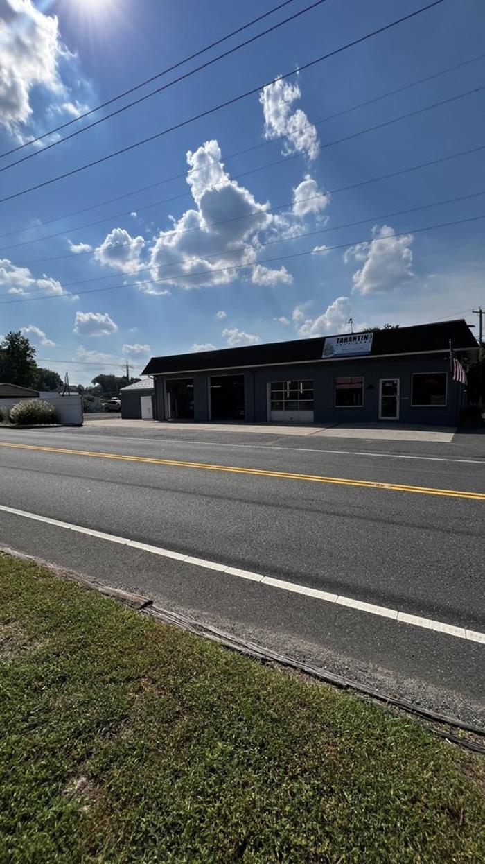 Tarantino's Auto Body