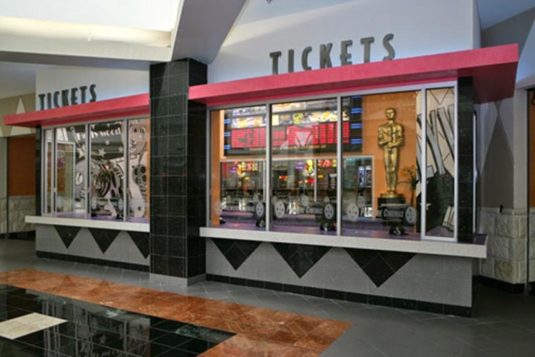 Orlando Premiere 14 Fashion Square Mall