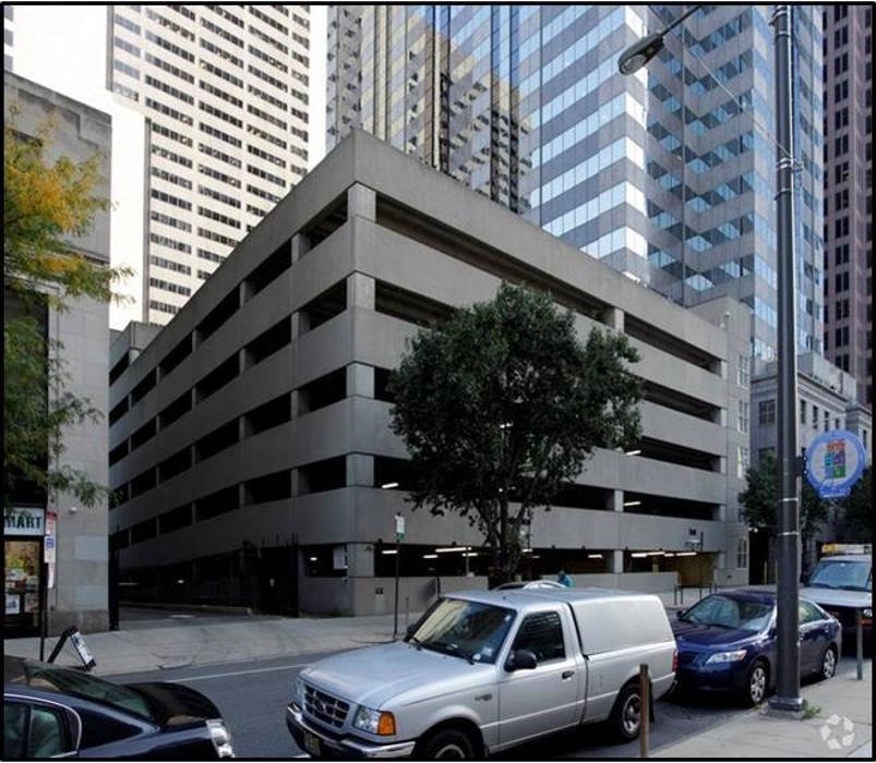 Logan Square iParkit Garage