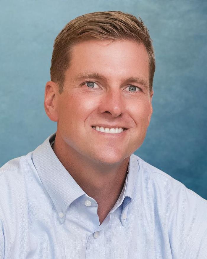 Spine Doctor: Gregory Poulter, MD