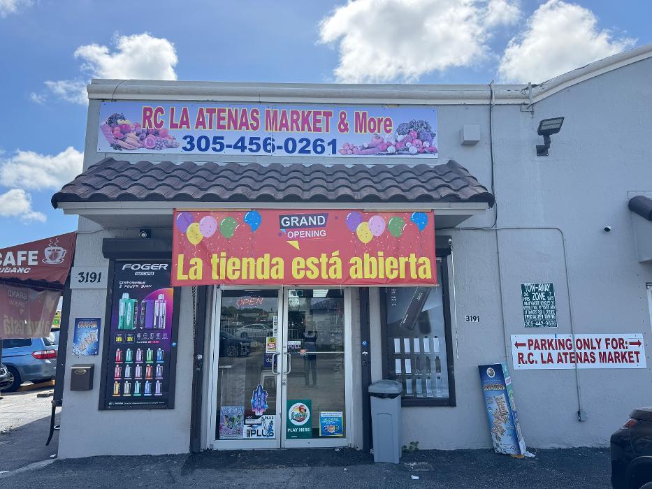 RC LA ATENAS MARKET & Smoke Shop