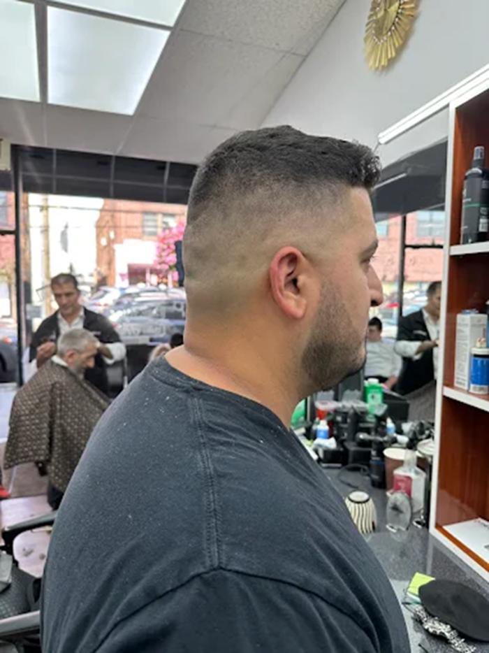 Efraim's Barber Shop