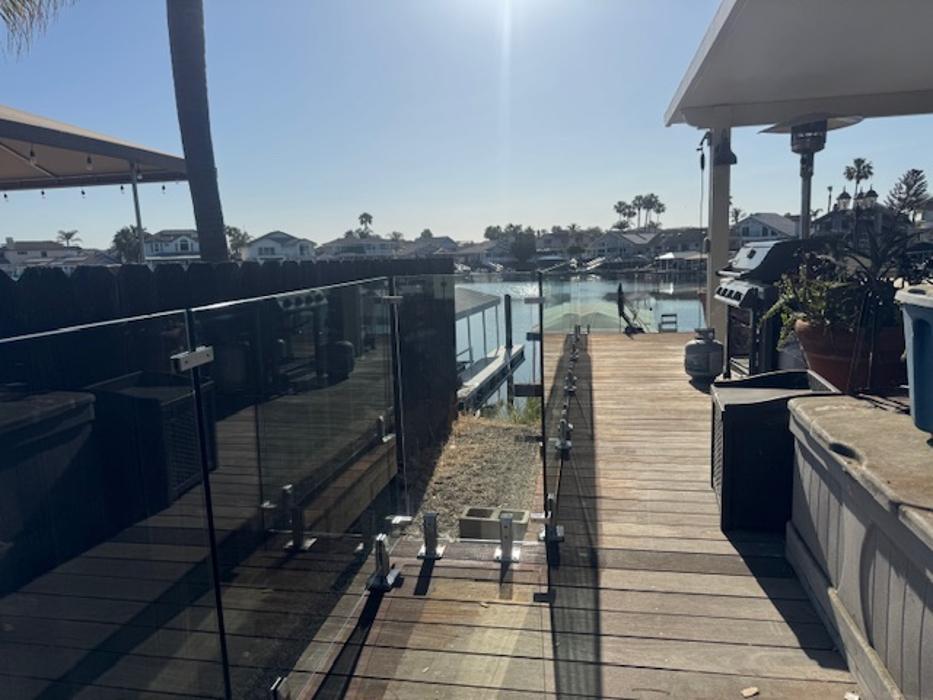 Aron Ambrus Construction