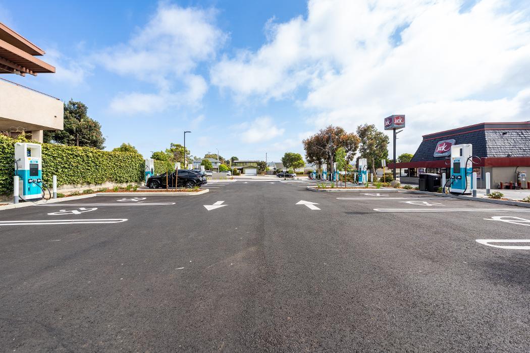 Shell Recharge Charging Station