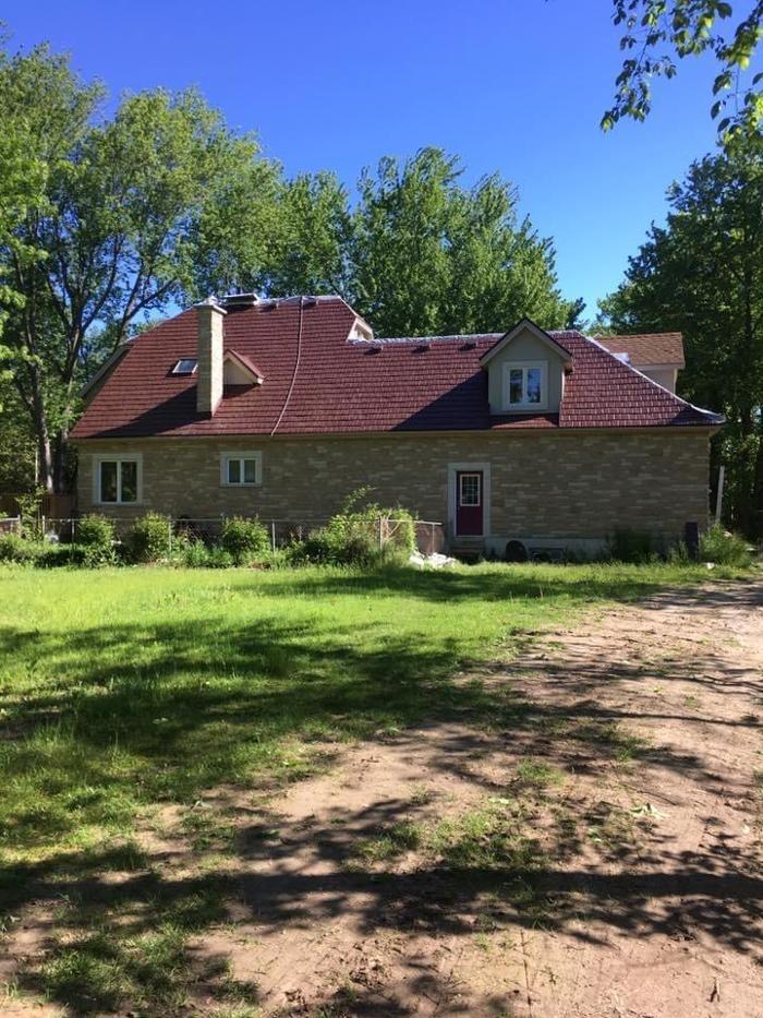 Dedicated Roofing & Exteriors