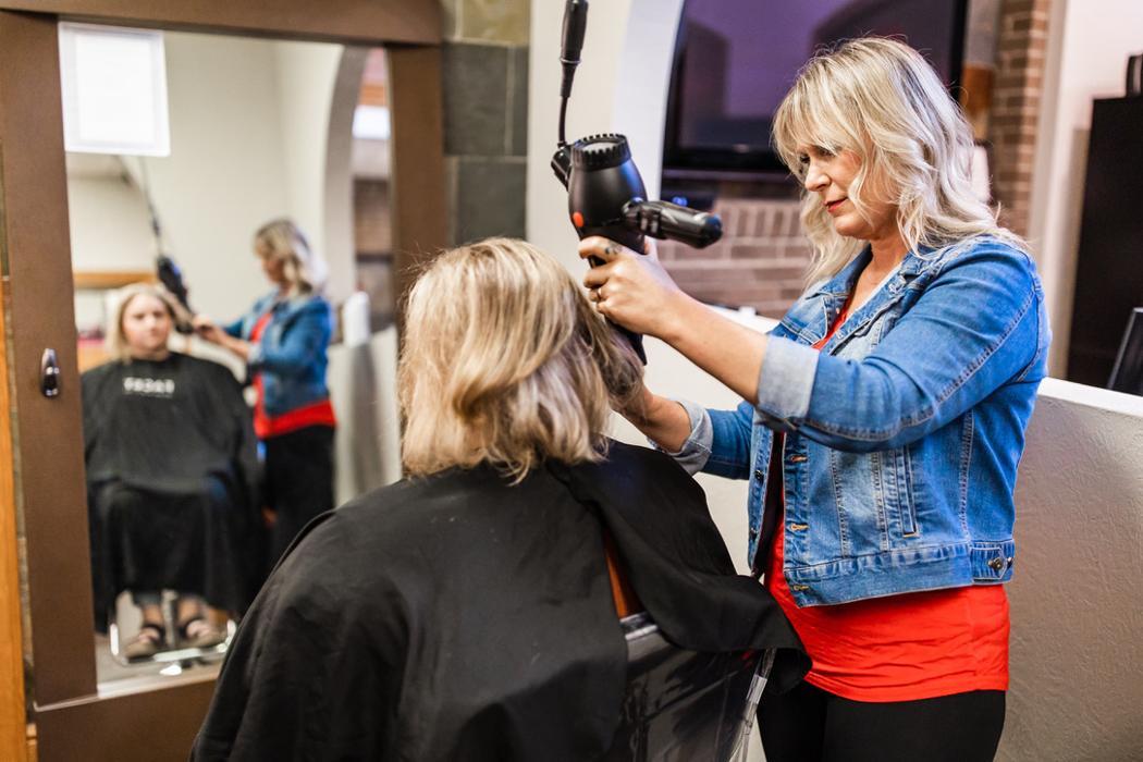 Facet Salon & Day Spa - A Paul Mitchell Focus Salon