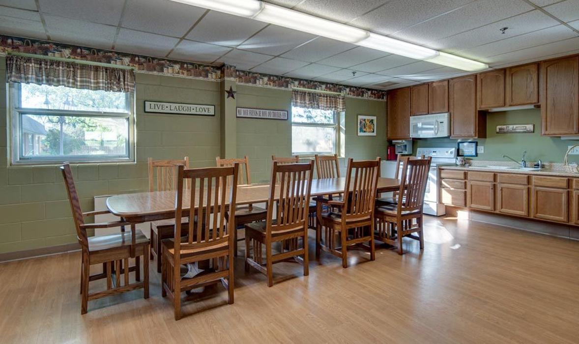 Hilltop Manor Rehabilitation & Skilled Nursing