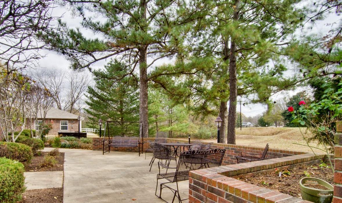 Southern Oaks Assisted Living