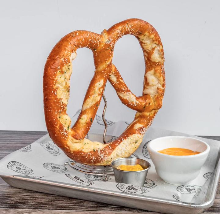 Mickey Byrne's Irish Pub & Restaurant