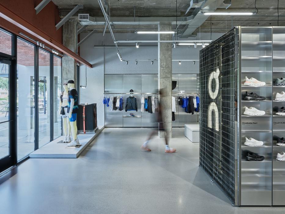 On Store Houston Rice Village