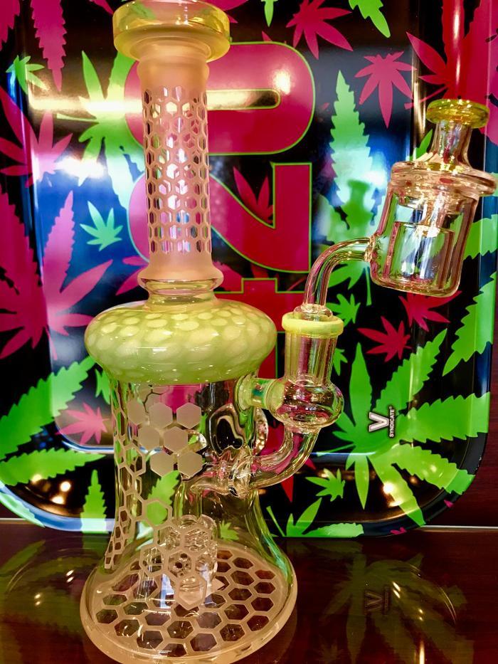 Hi-Life Smoke & Vapor Shop