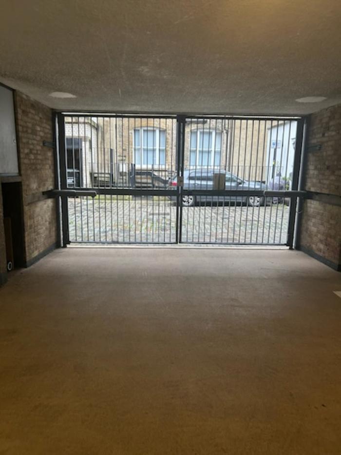 ParkBee Baker Street