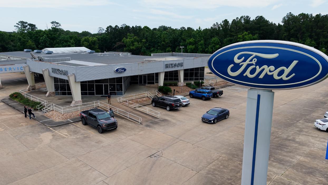 Hixson Ford Leesville