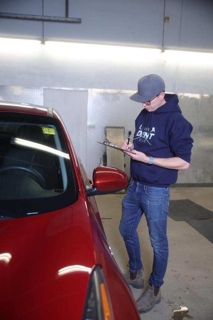 Lightning Dent Repair Ltd.