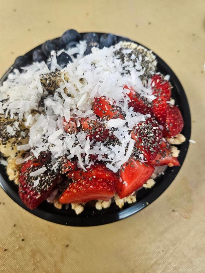 Coco Loco Smoothies Juices & Eats