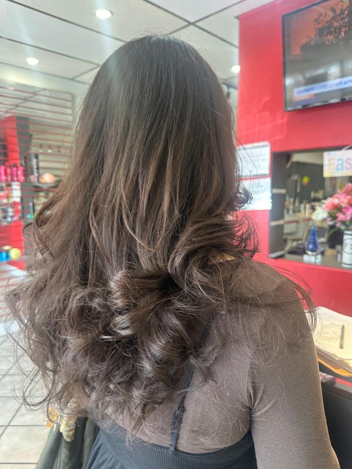 Fantastic Sams Cut & Color