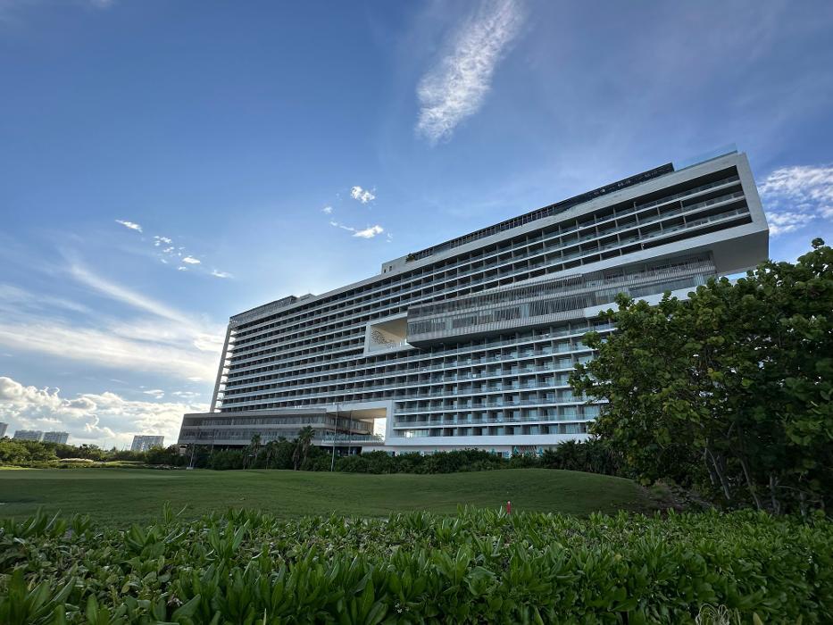 Magnified Vacations CruiseOne