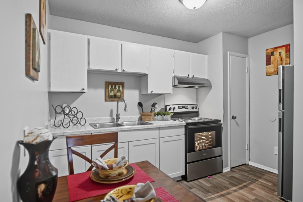 Summer Tree Apartments