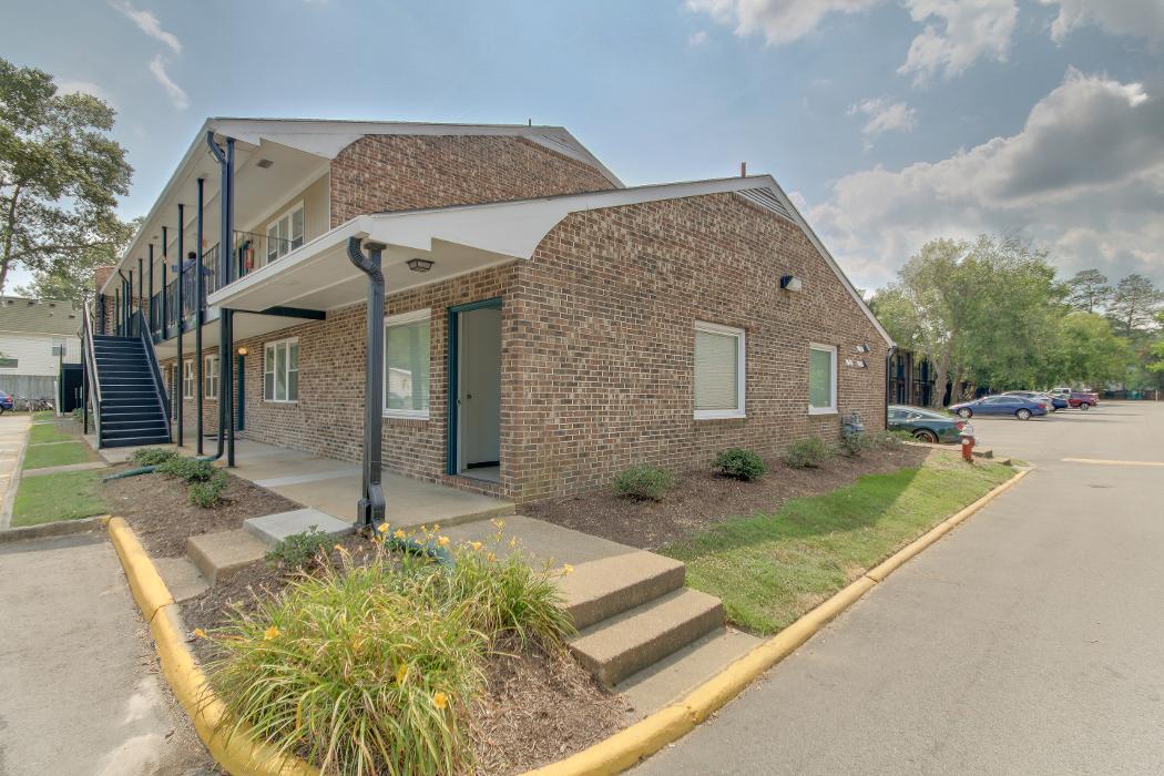 United Property Associates - Barberton Apartments