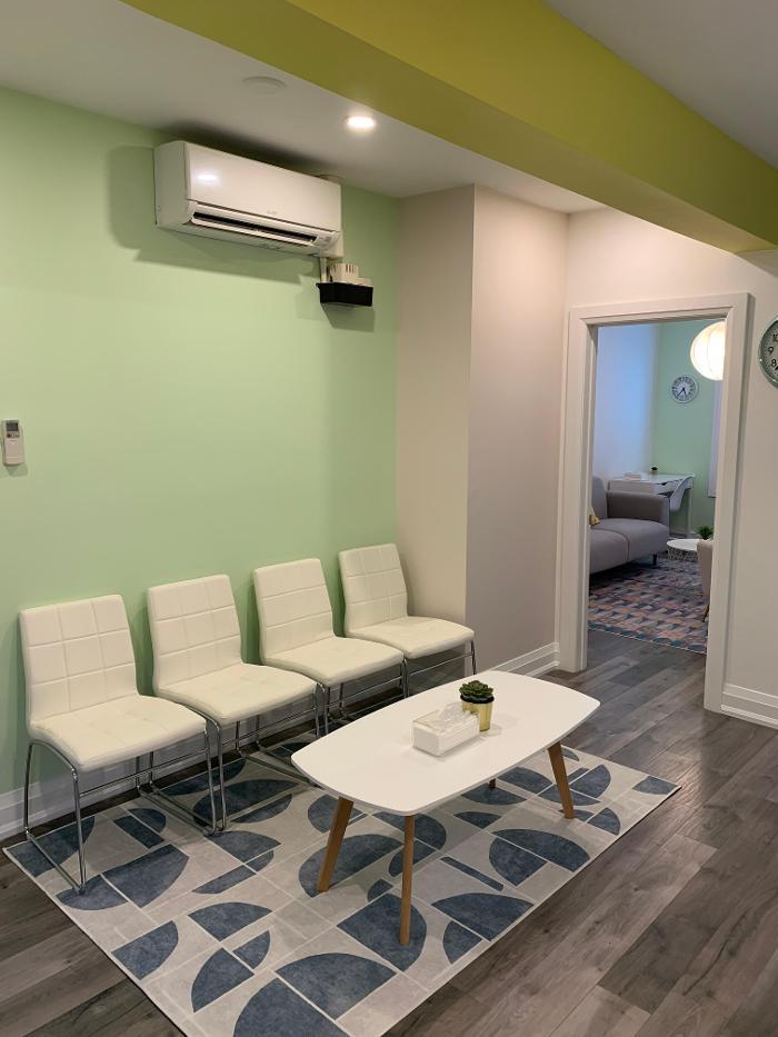Toronto Psychotherapy Space | Online & In-Person Therapy for Individuals, Children, Teens, Couples, & Families
