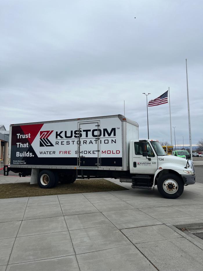 Kustom US Restoration