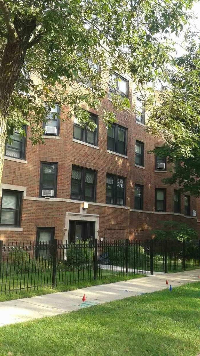 Merrill Court Apartments