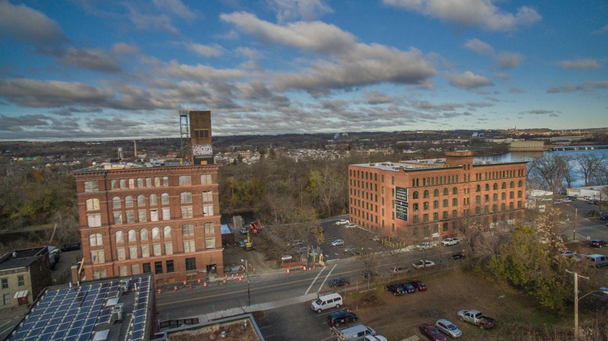 Tapestry on the Hudson
