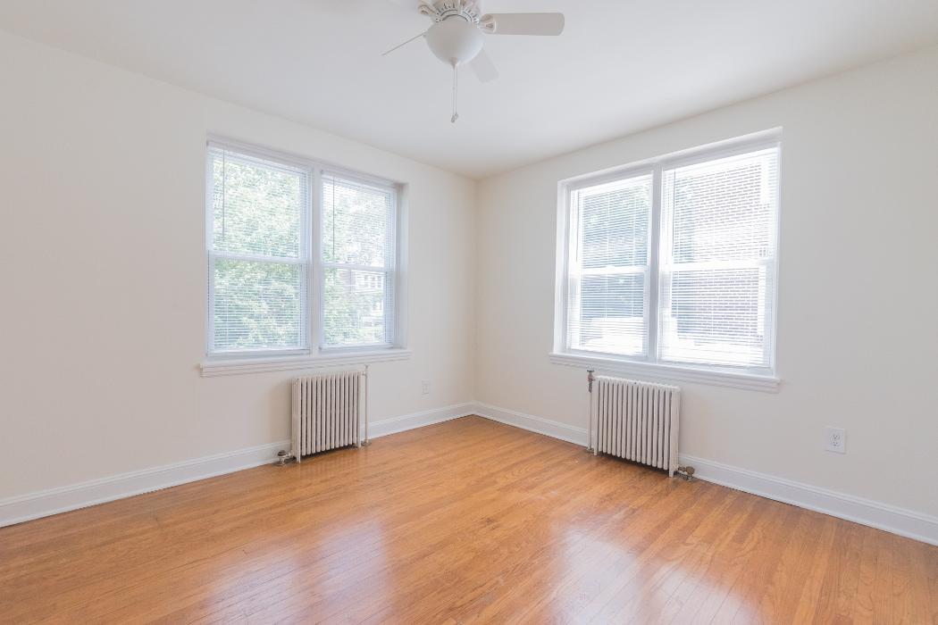 Delfe Apartments At Trolley Square