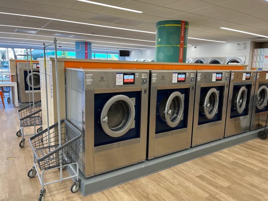 Tide Laundromat