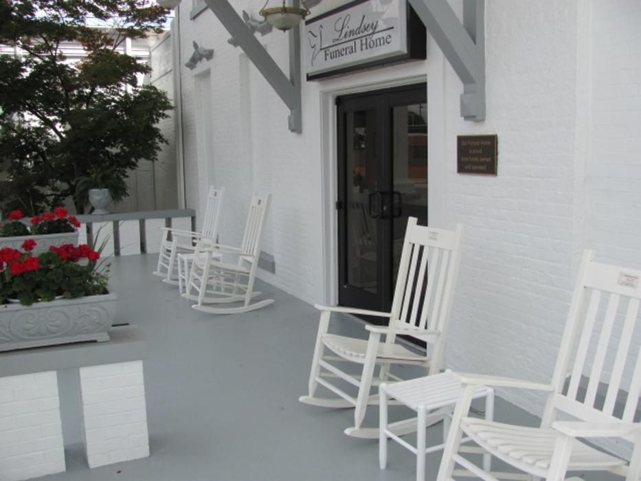 Lindsey Funeral Home