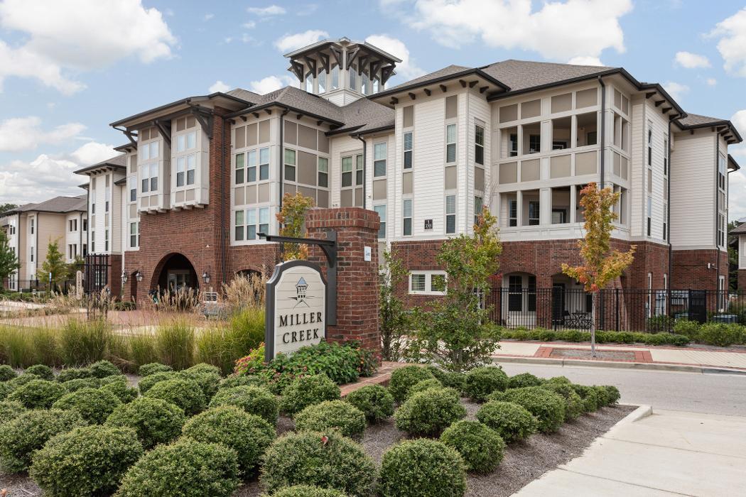 Miller Creek at Germantown Apartments