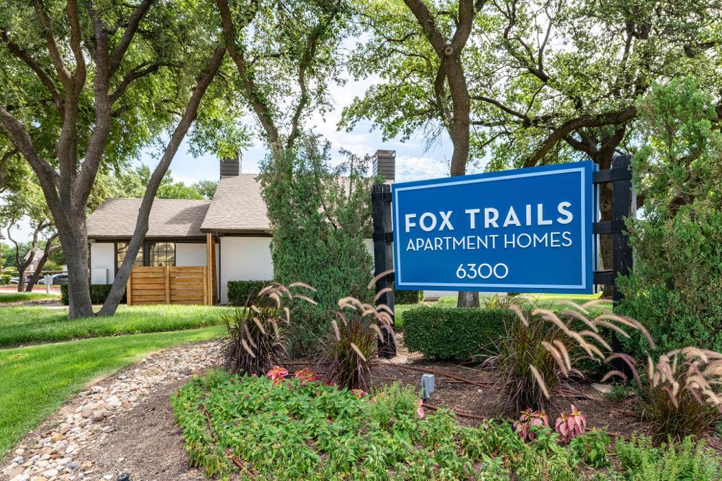 Fox Trails Apartments