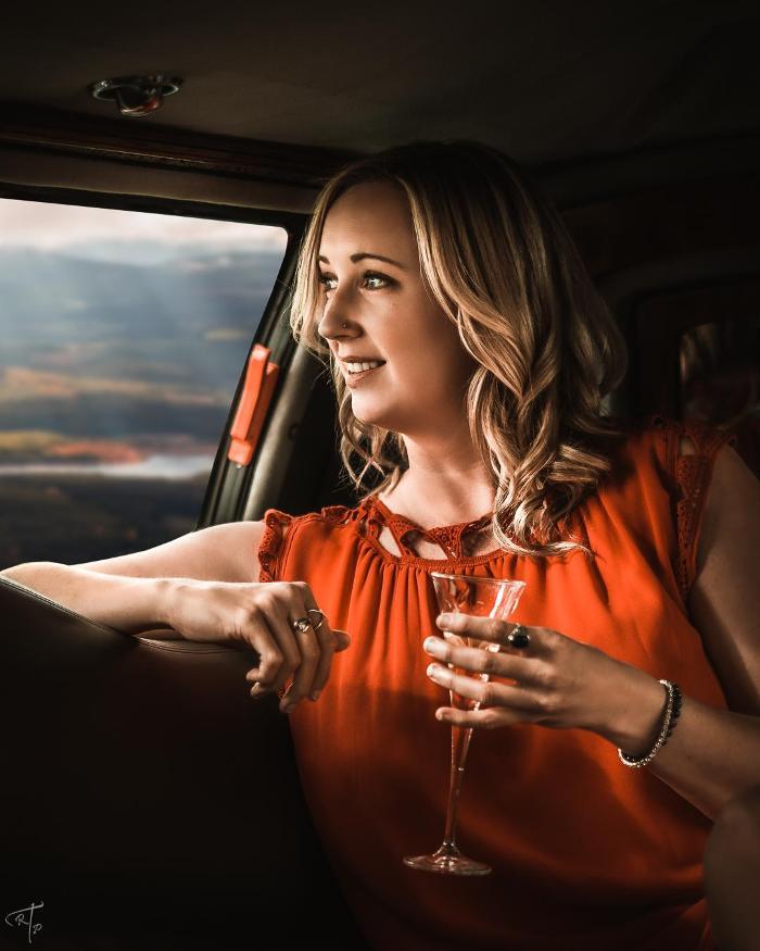 Kelowna Limo Service (Enchanted Limo)