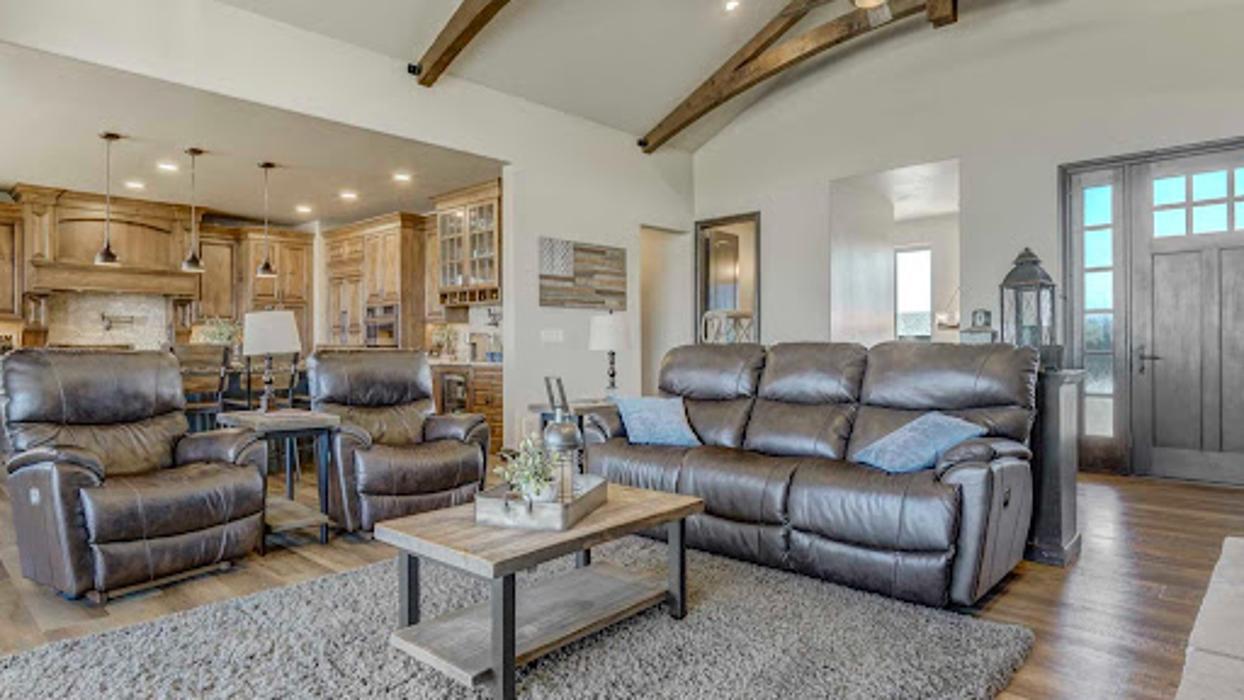 Independent Construction & Remodel