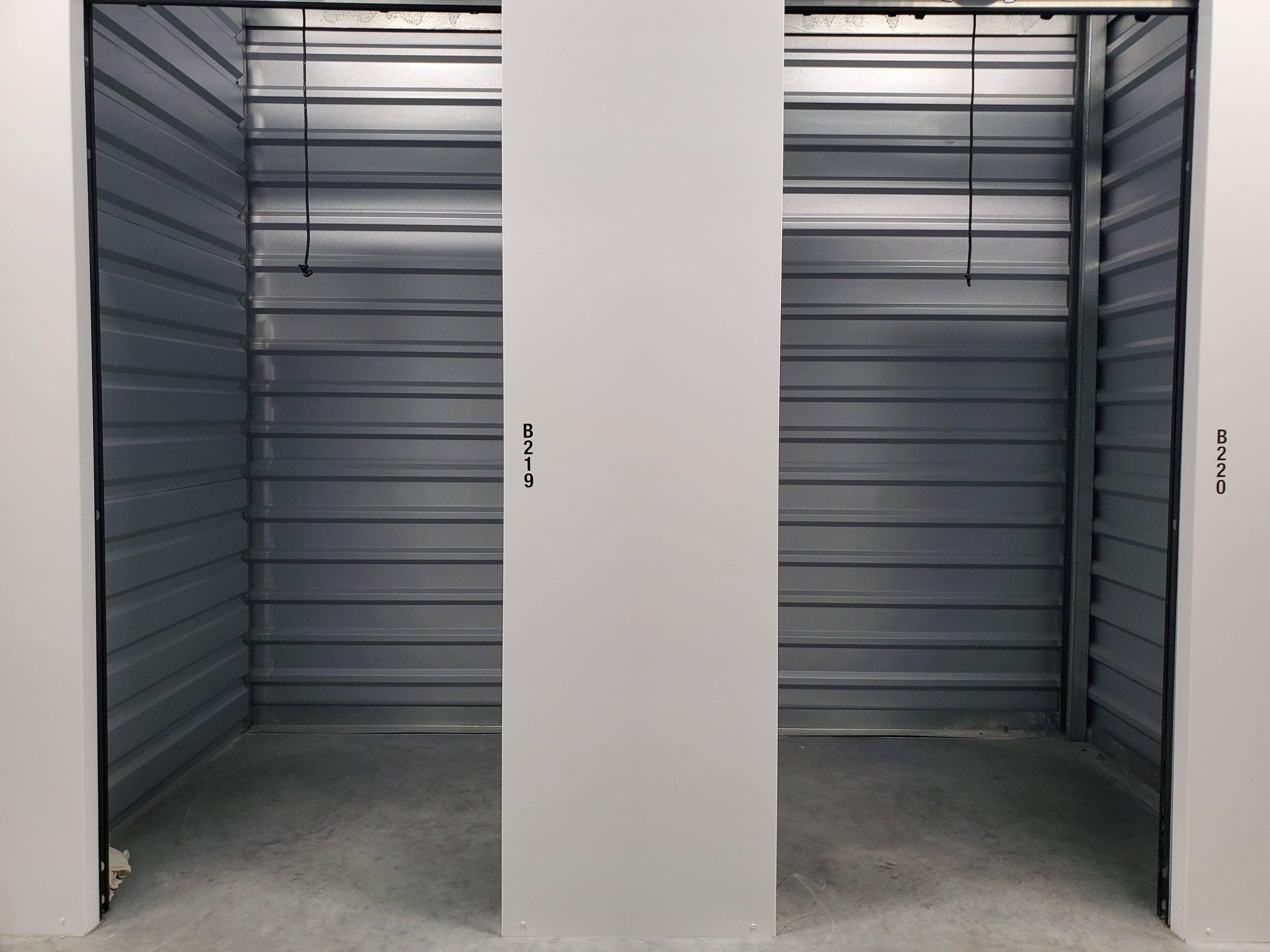 Rent-A-Space - Route 85