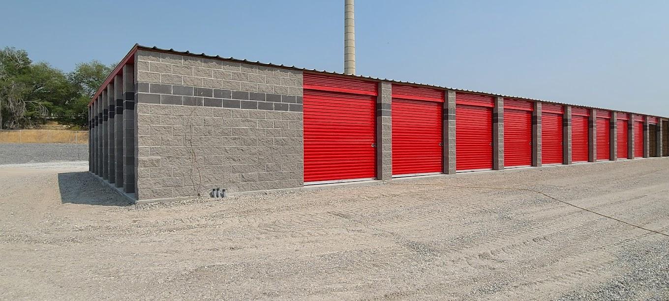 Spack's Storage