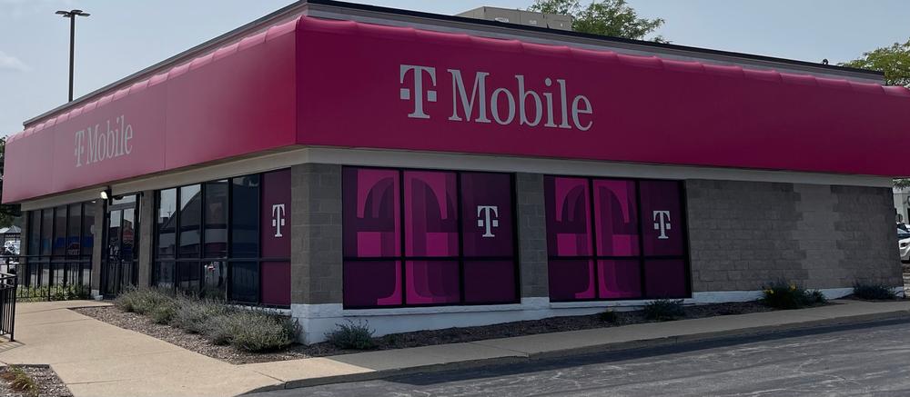 T-Mobile Experience Store