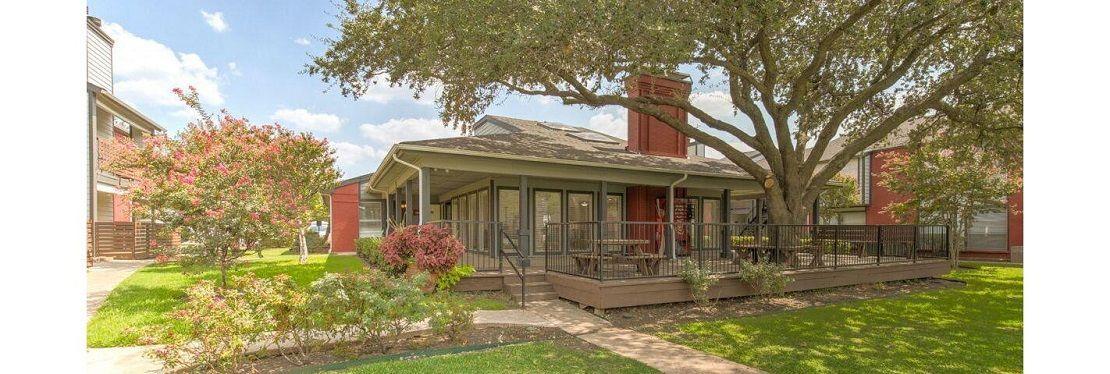 The Leighton Apartments