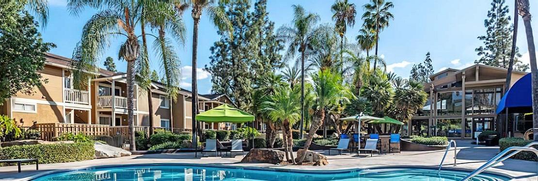 Redlands Lawn and Tennis Club Apartments