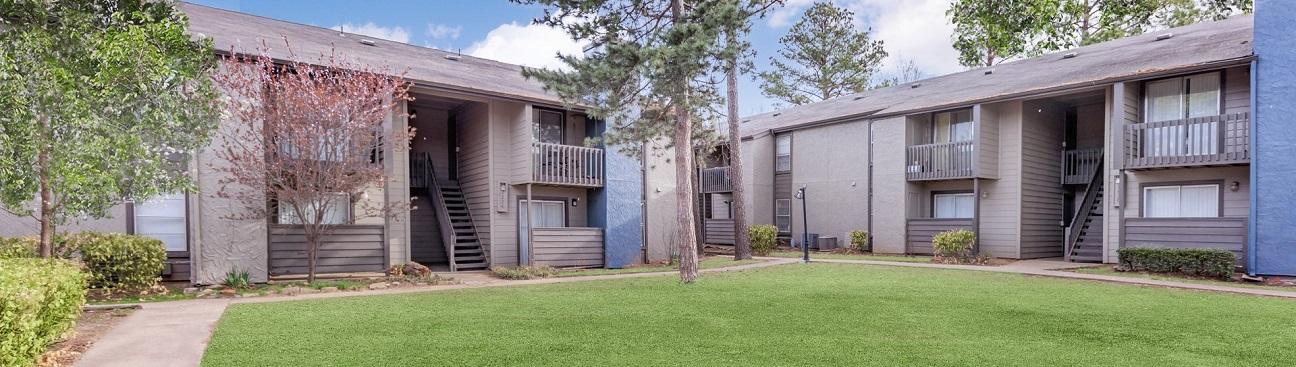 Darlington Oaks/Midtown Flats