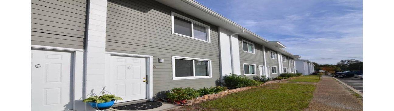 Tree Hill Apartments & Townhomes