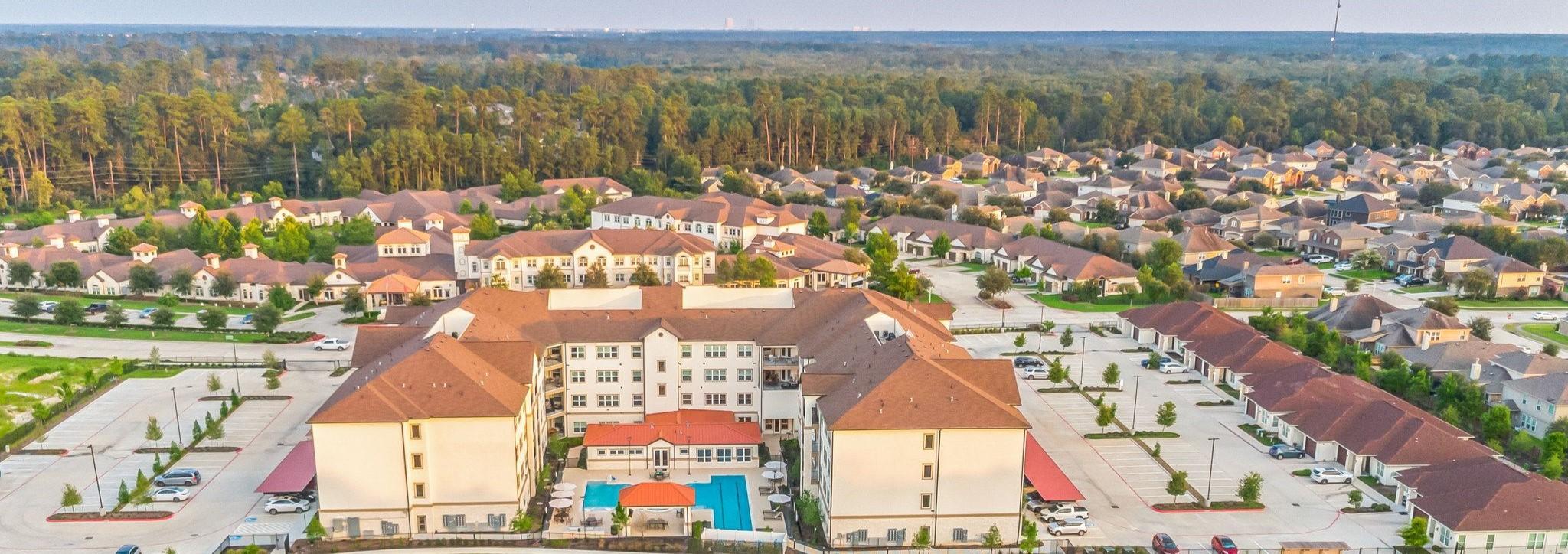 The Lakes at Woodhaven Village