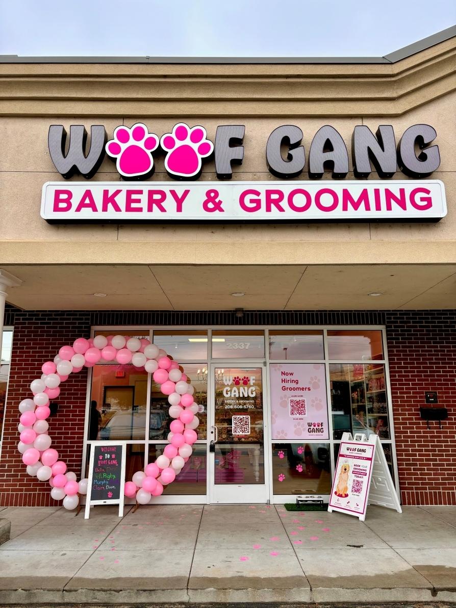 Woof Gang Bakery & Grooming Carriage Crossing