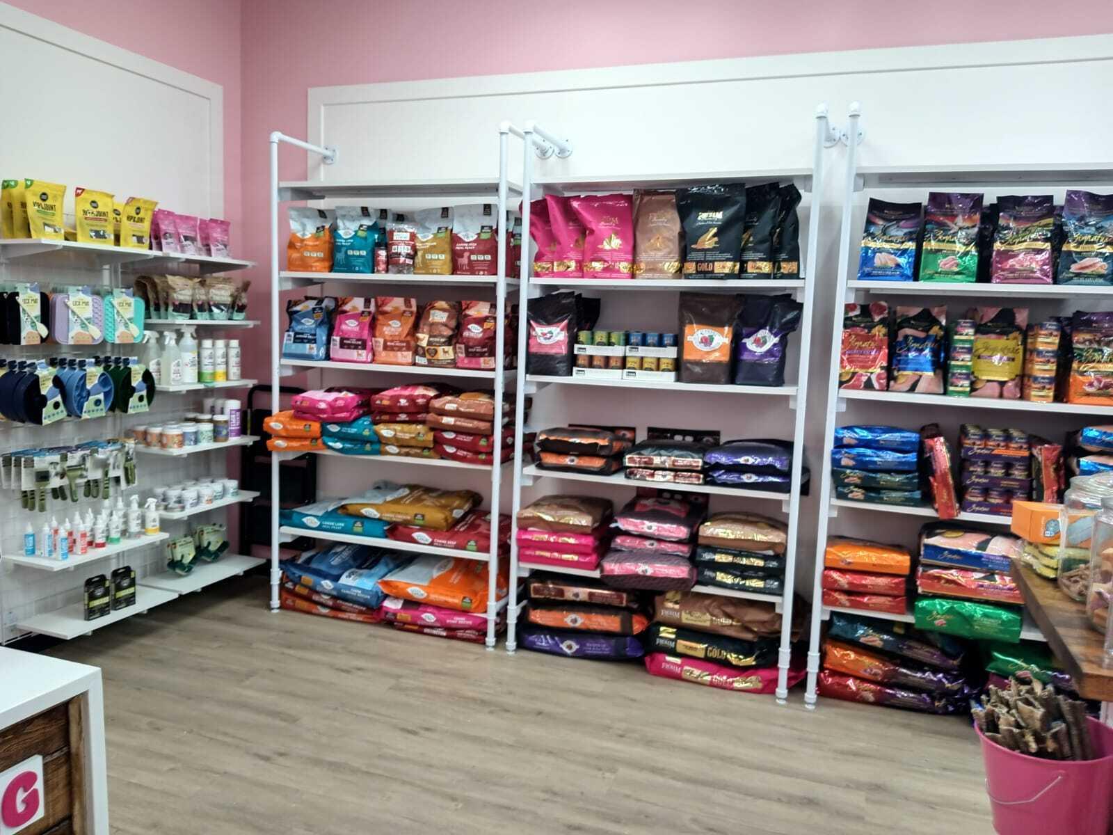 Woof Gang Bakery & Grooming